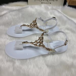 "GIFTED" 🛍 NEW H2K Tiara Sandals